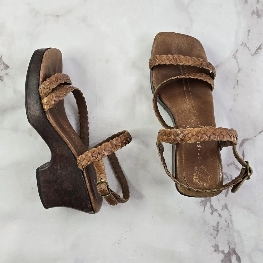 Vintage Heels 90s Y2K Women 9.5 M Brown Leather Braided Square Toe Wood Shoe